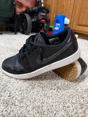 Nike Jordan 1 Low Golf Men’s Size 9.5 Black